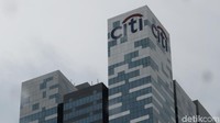 Gedung Citi Bank menjadi salah satu yang tertinggi di Singapura.