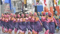 Penari menampilkan drama kolosal Laksamana Malahayati saat acara puncak Sail Sabang di Sabang. Foto diambil 2 Desember 2017. (Foto: Dok. ANTARA Foto/Zabur Karuru)