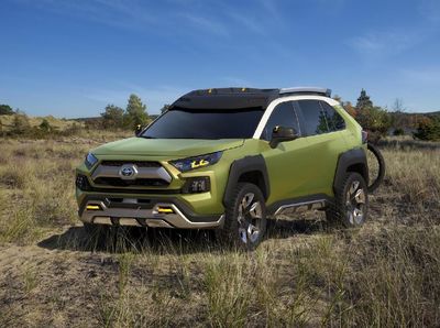Sangar, SUV Petualang dari Toyota