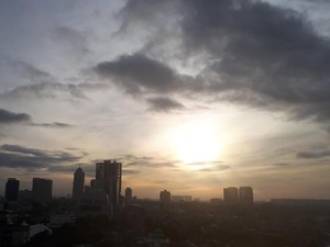 BMKG Prediksi DKI Jakarta hingga Papua Alami Cuaca Ekstrem Awal Mei