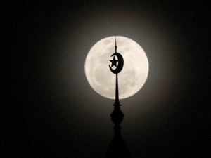 Fenomena Supermoon Bisa Dilihat Lagi 2 Januari 2018