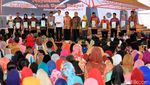 Jokowi Serahkan 10.000 Sertifikat Tanah untuk Warga Bandung