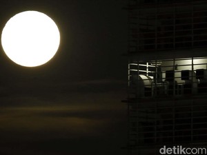 Fenomena Supermoon Bisa Dilihat di Ancol