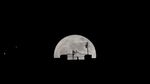 Indahnya Supermoon di Berbagai Belahan Dunia