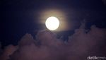 Ini Penampakan Supermoon di Langit Bandung