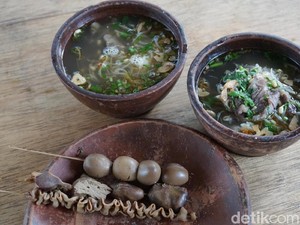 Mbok Tuginem: Menikmati Soto Gerabah Rp 6 Ribu Sambil Lihat Pemandangan Sawah