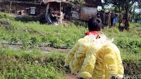 Dari setiap hasil jualananya ia hanya mengambil untuk Rp 500.