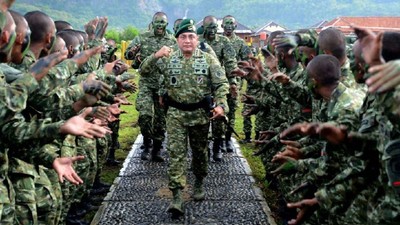 Pangkostrad Tutup Latihan Standarisasi Prajurit Kostrad