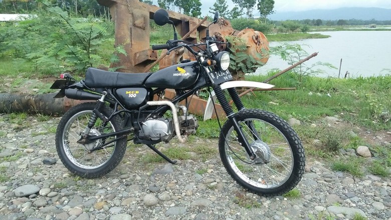  Honda  Win  100  Terjangkit Virus Trail  Tua