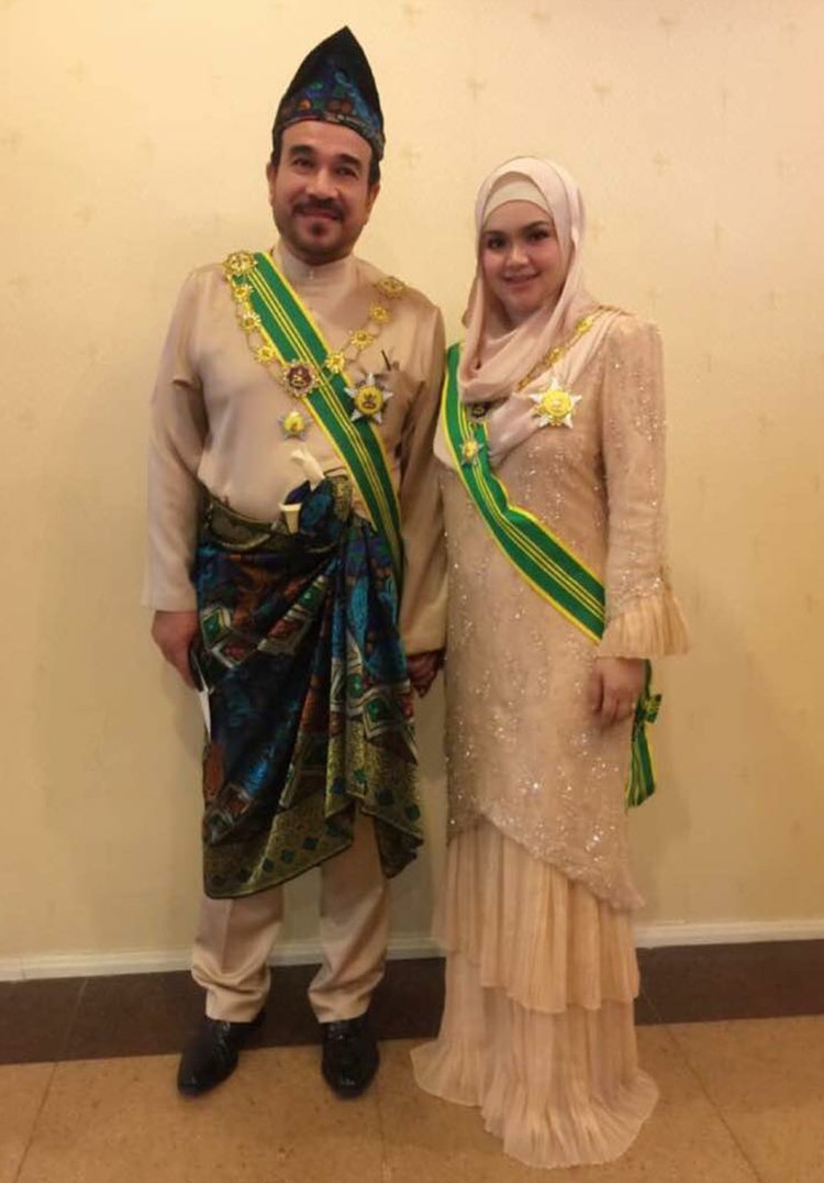 Hamil 5 Bulan, Baby Bump Siti Nurhaliza Sudah Mulai 