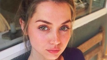 Sungguh cantik, matamu sungguh memukau, tulis seorang netizen. Foto: Instagram