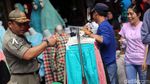 Foto: Menunggu Solusi Pemda DKI Bereskan PKL Tanah Abang