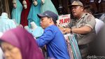 Foto: Menunggu Solusi Pemda DKI Bereskan PKL Tanah Abang