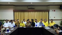 DPD II Golkar se-Jawa Barat mendukung Airlangga Hartarto sebagai calon ketua umum Golkar. Pool/Dedi Mulyadi Media Center.