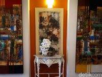 Hotel Nyaman di Cikarang yang Bertabur Ornamen Anggrek