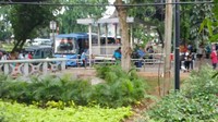 Penumpang yang keluar lewat dua hall baru ini langsung diarahkan menuju feeder TransJakarta dan moda lainnya