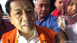 Beda Mimik Wajah Novanto Sebelum dan Setelah Diperiksa KPK