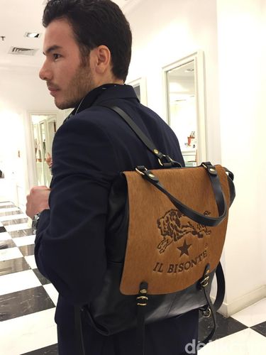 Tas Il Bisonte seri Accademia.