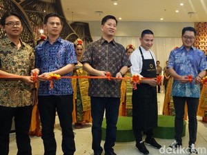 Bebek Betutu Racikan Chef Mandif Warokka Bisa Dicicip di Resto Ini