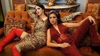 Ia mengajak para sahabatnya seperti Nia Ramadhani untuk menjadi model produk kecantikannya tersebut. (Dok. Instagram/iwanlatiff)