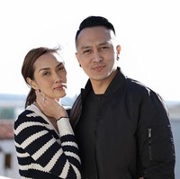 Pria kelahiran Tegal itu selalu mendapatkan dukungan dari sang istri Sara Wijayanto. Inilah momen kemesraan pasangan yang telah menikah selama tiga tahun itu. Foto: dok. Instagram (Demian)