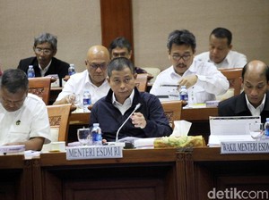 Jonan Prediksi Harga Minyak Mentah RI Tahun Depan US$ 60-70/Barel