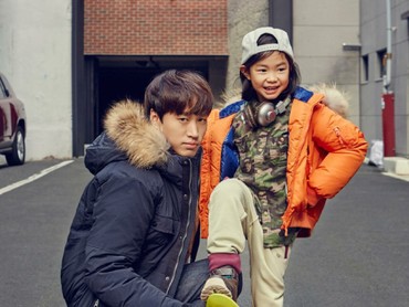 So Sweet Banget! Kedekatan Rapper Tablo dengan Putrinya