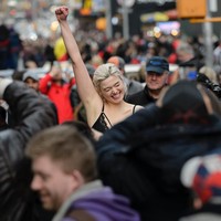 Dunia fashion dan media telah berubah di mana setiap orang bisa merasa terlibat dan YA cantik karena menjadi dirimu sendiri, tulis Khrystyana di caption foto Instagram. Foto: Instagram