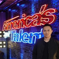 Demian pernah menampilkan aksi sulap dengan dikubur hidup-hidup selama puluhan jam. Penampilannya lainnya yang menghebohkan saat tampil di Americas Got Talent. Foto: dok. Instagram (Demian)