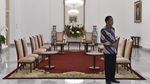 Foto: Momen Jokowi Tunggu Tamu Negara di Istana Bogor Foto: Momen Jokowi Tunggu Tamu Negara di Istana Bogor