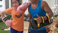 Prilly Latuconsina mungkin jadi duta Ayo Olahraga termuda. Aktivitas olahraga favorit artis cantik ini adalah muay thai. (Foto: Instagram/prillylatuconsina96)