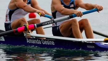 Di luar itu, kembar Winklevoss dikenal sebagai atlet mendayung. Keduanya pernah bertanding di Olimpiade Beijing pada 2008. Selain itu, profesi utama mereka saat ini adalah entrepeneur internet. Foto: Instagram