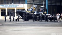 Alutsista Polairud juga dihadirkan dalam upacara.
