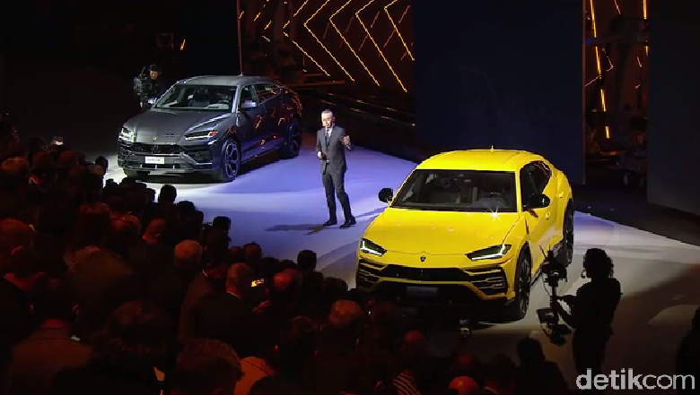 Lamborghini Urus saat diluncurkan tahun lalu (Foto: Lamborghini) Lamborghini Urus saat diluncurkan tahun lalu (Foto: Lamborghini)