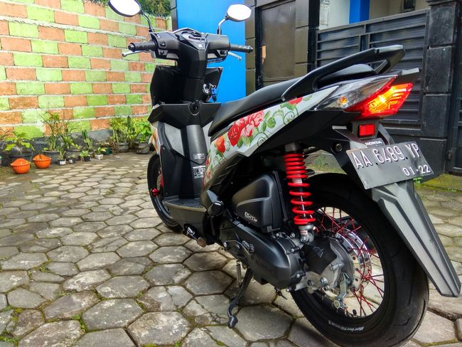  Lucu  Honda  BeAt Berkonsep Shabby Chic