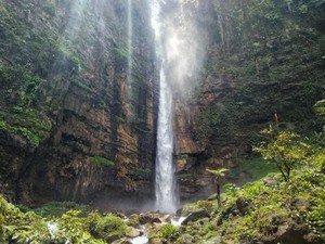 Air Terjun Kapas Biru Buka Jam Berapa? Ini Info beserta Harga Tiketnya