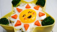 Jangan remehkan bekal telur mata sapi. Tambahkan sedikit sentuhan kreatifitas dan jadilah bekal simpel yang apik. Foto: Istimewa