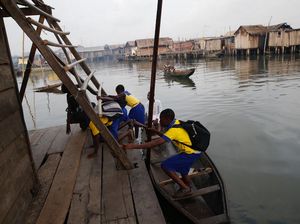 Foto: Sekolah Terapung ala Nigeria