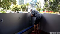 Musala yang berada di Halte Karet telah dilengkapi dengan tempat wudhu.