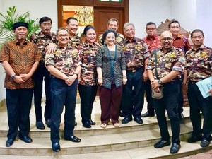 Bersama Bamsoet, Titiek Soeharto Temui Ketum PDIP Megawati