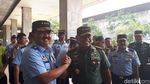 Komando! Senyum Marsekal Hadi-Jenderal Gatot Jelang Uji Calon Panglima