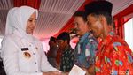Ini Potret Faida, Bupati Jember yang Dimakzulkan DPRD