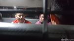 Saling Tatap Bos First Travel Anniesa-Andika di Mobil Tahanan