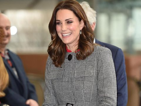 Alasan Kate Middleton Tidak Pernah Pakai Lipstik Merah 