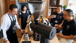 Manisnya Bisnis dari Mesin Pembuat Kopi