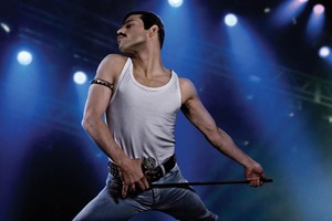 Bohemian Rhapsody Seperti Konser dengan Lusinan Lagu Queen