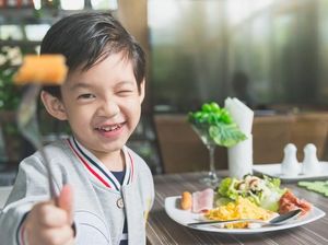 5 Cara Jitu Agar Anak Doyan Makan Sayur dan Buah