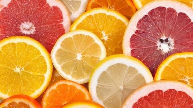 Berjerawat Hingga <i>Stretch Marks</i>? Cobalah Konsumsi Makanan Ini (1)