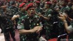 Saat Jenderal Gatot Pamit dan Diarak Prajurit Kopassus