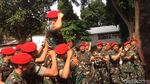 Saat Jenderal Gatot Pamit dan Diarak Prajurit Kopassus